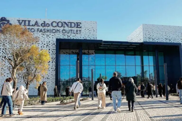 Limpeza pós-obras outlet – Ativemove no Vila do Conde Porto Fashion Outlet após expansão