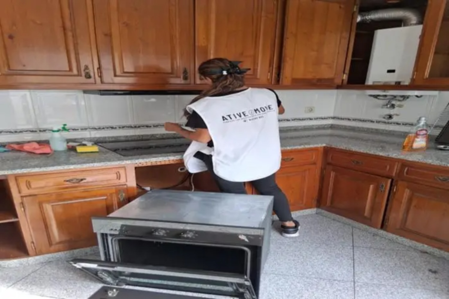 Limpeza profunda de materiais – Ativemove a cuidar de revestimentos e pavimentos em Famalicão
